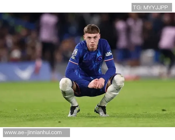 帕尔默家中意外受伤左脚小脚趾撞门引发关注