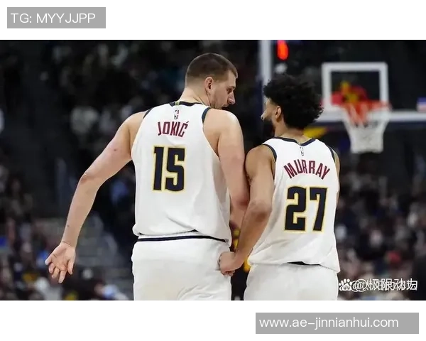 穆雷火力全开29投16中砍下43分6篮板三分球命中率高达55