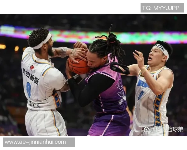 同曦队迎来新援马内克所罗门以赛亚泰勒拉维特正式加盟助力球队发展 同曦队迎来新援马内克所罗门以赛亚泰勒拉维特正式加盟助力球队发展