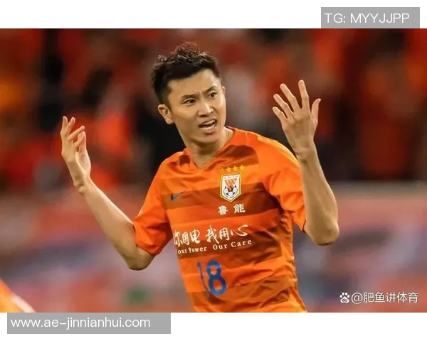 周海滨担任U15国足主教练40岁前国脚开启新征程