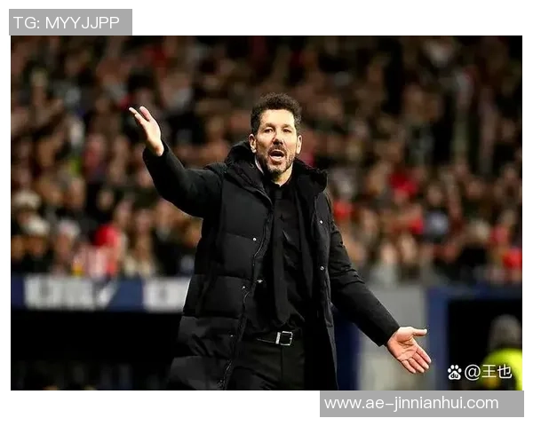 西甲联赛频现球场侮辱事件巴萨西蒙尼及多名裁判遭波及 西甲联赛频现球场侮辱事件巴萨西蒙尼及多名裁判遭波及